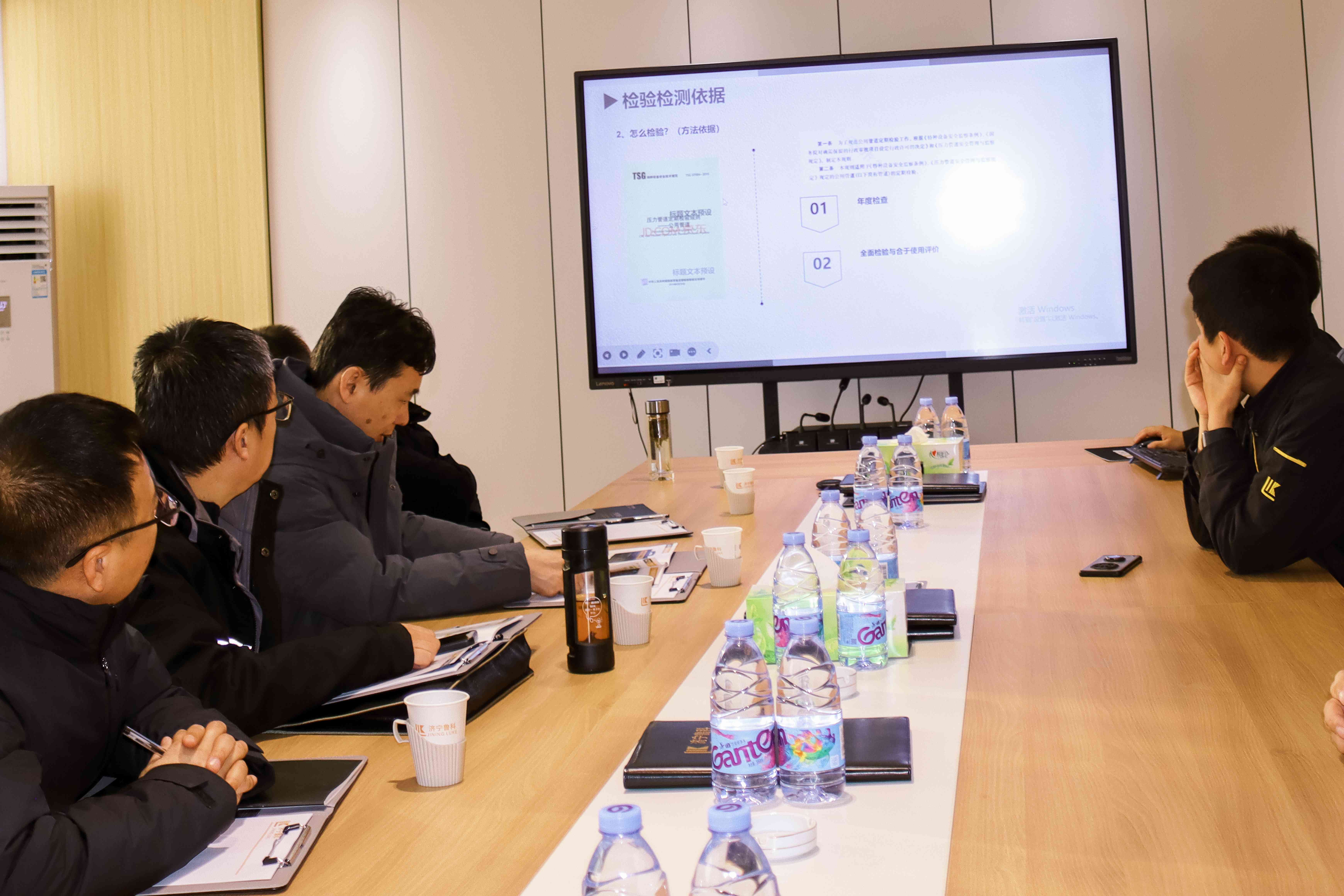 亚洲精品久久一区二区三区