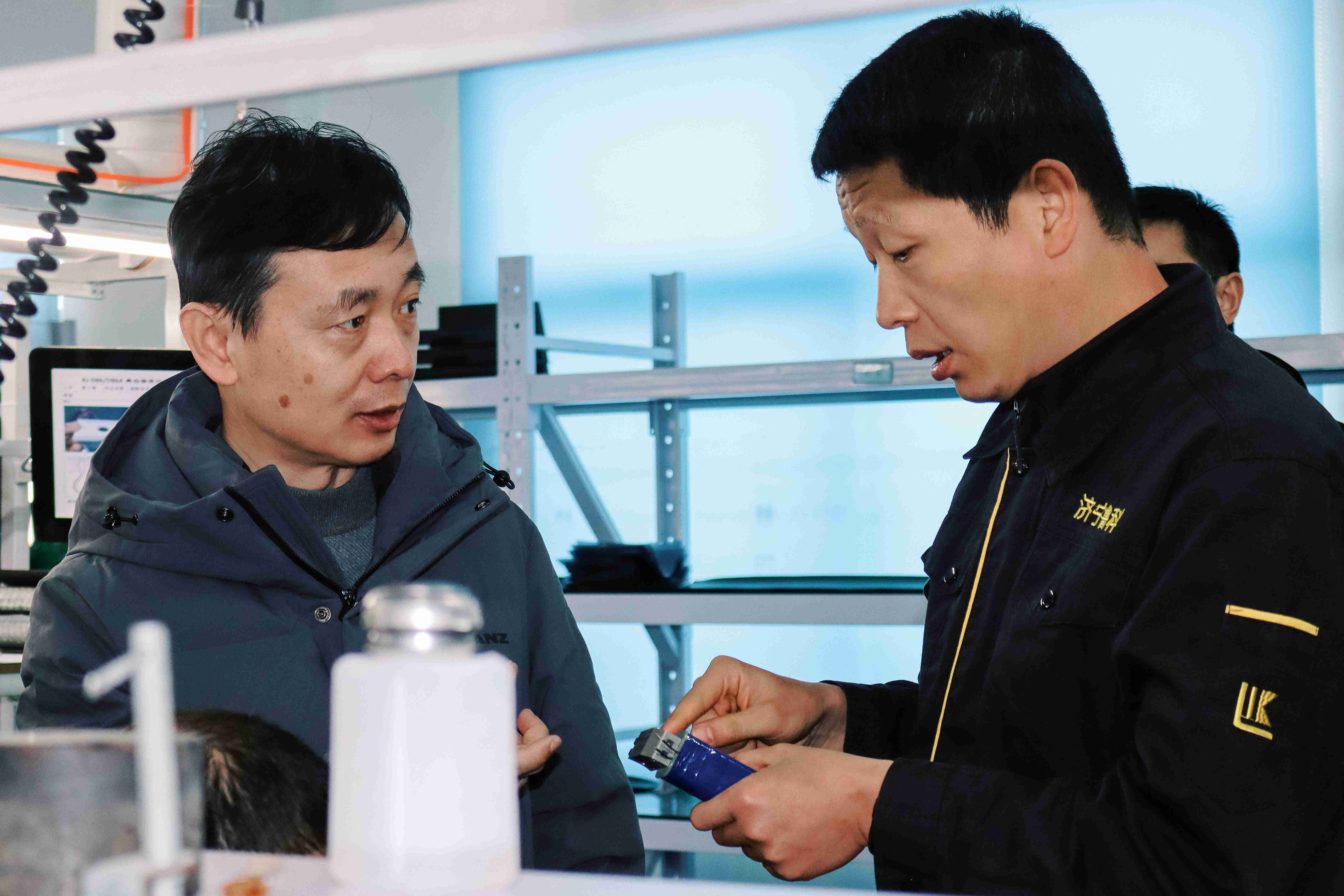 亚洲精品久久一区二区三区