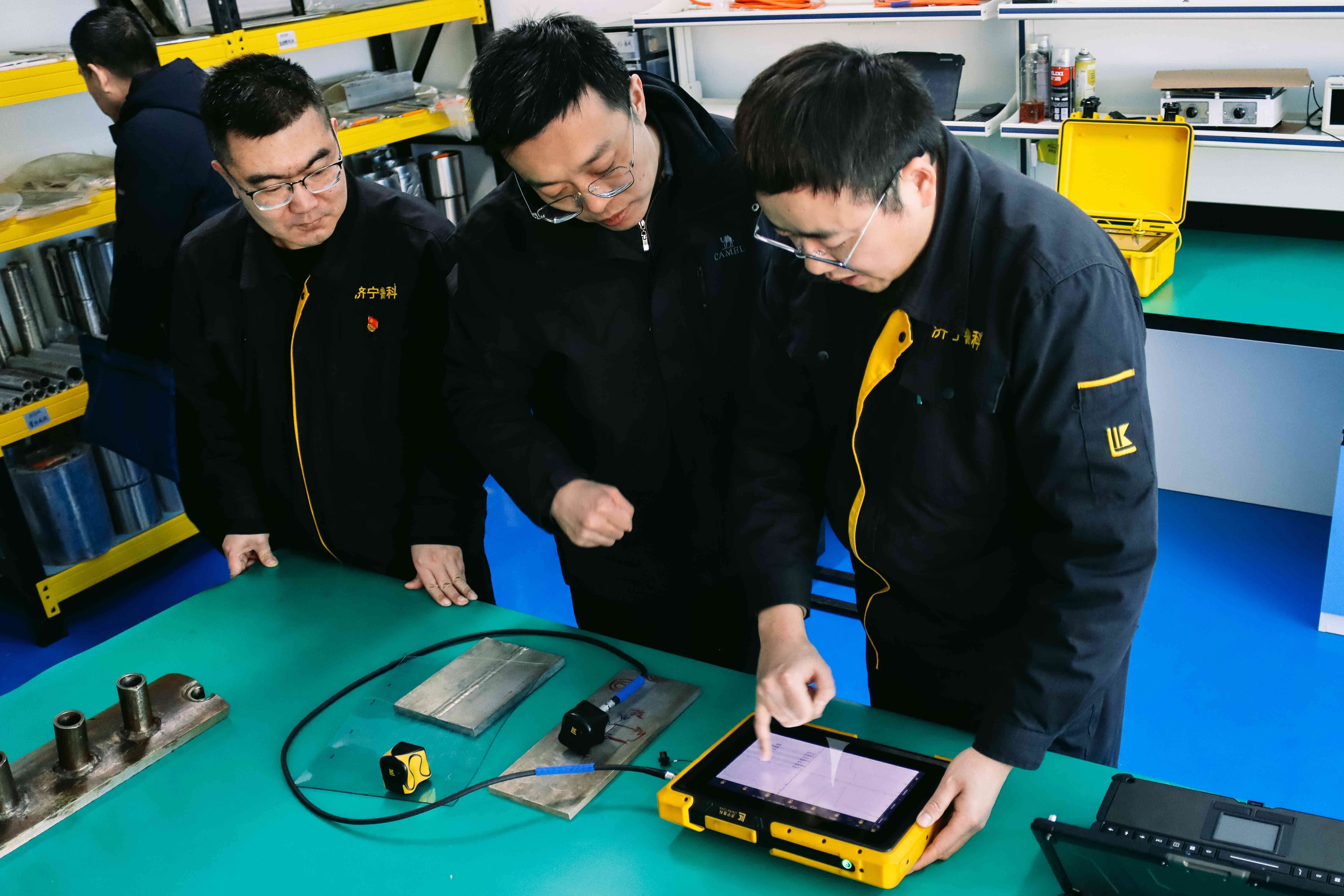 亚洲精品久久一区二区三区