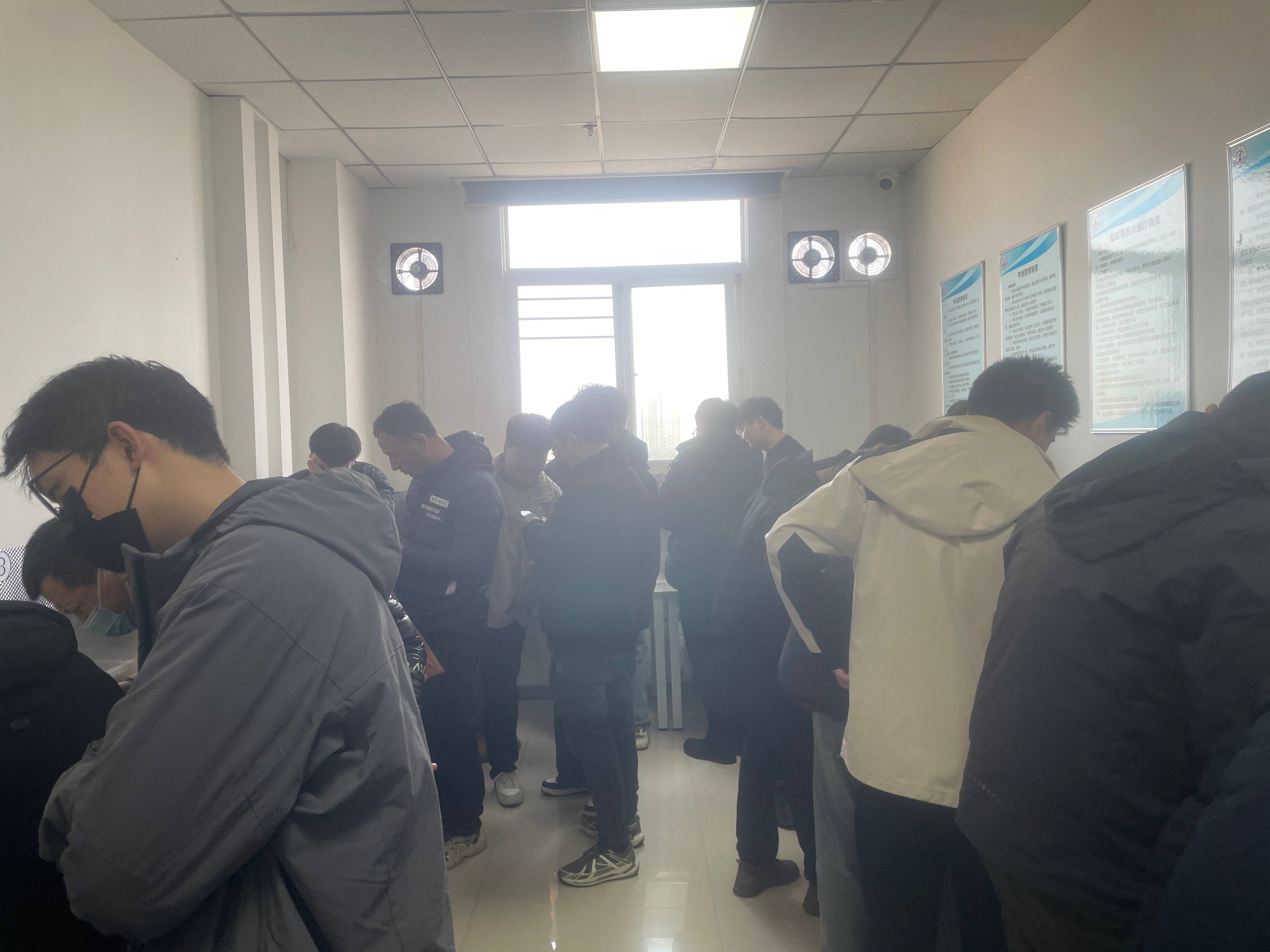 亚洲精品久久一区二区三区