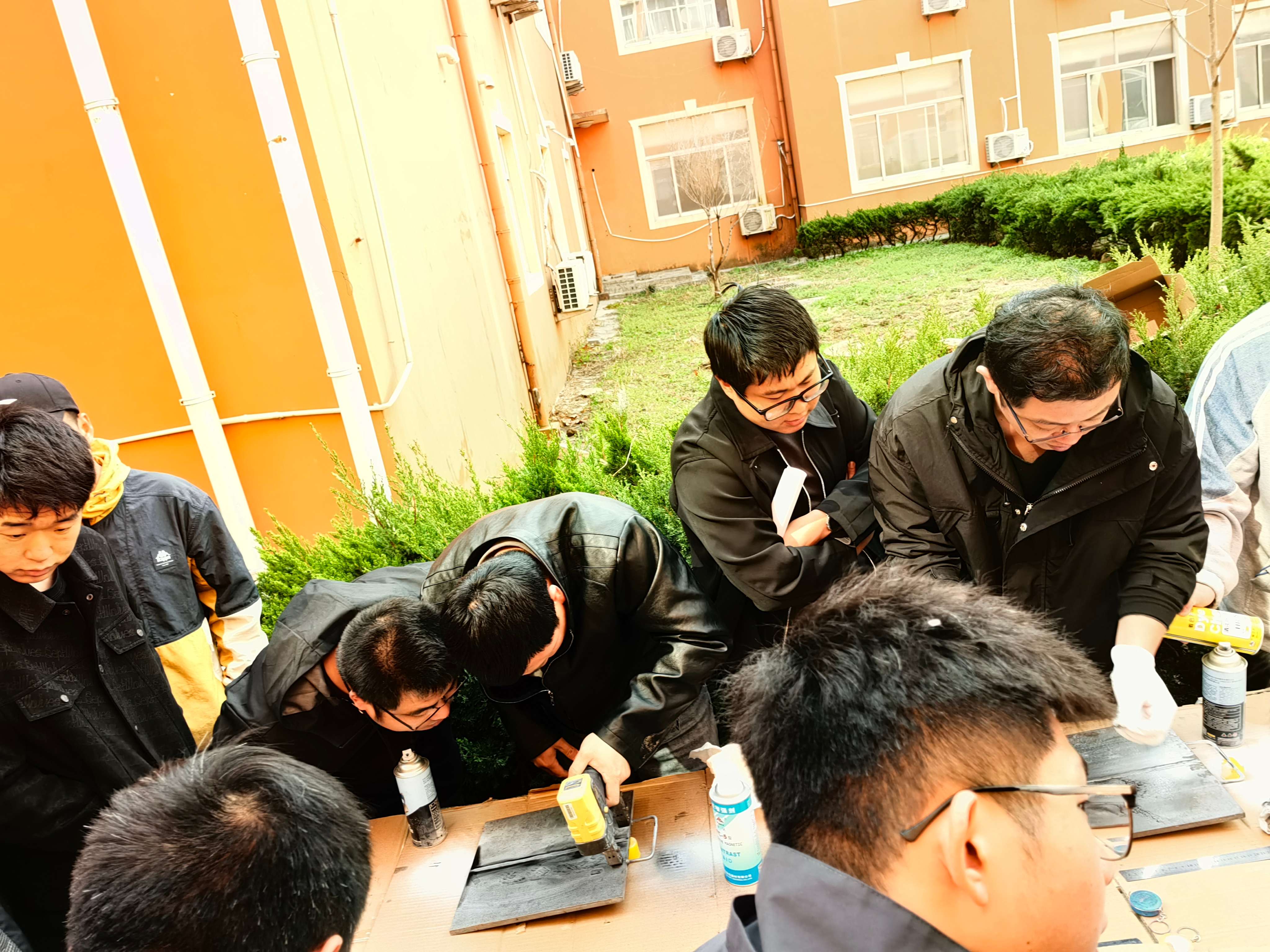 亚洲精品久久一区二区三区