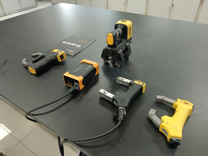 亚洲精品久久一区二区三区