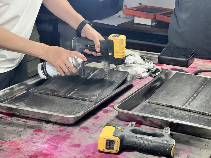 亚洲精品久久一区二区三区