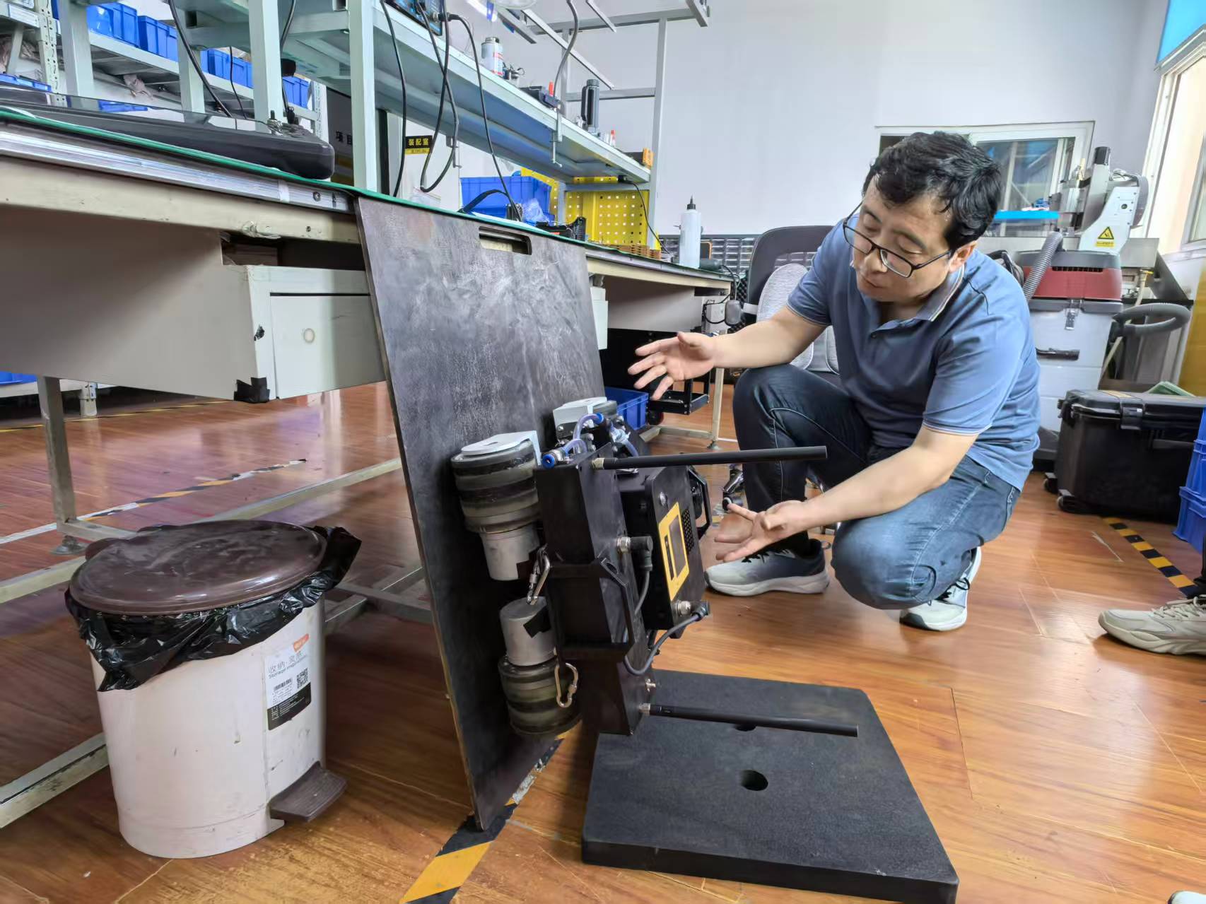 亚洲精品久久一区二区三区