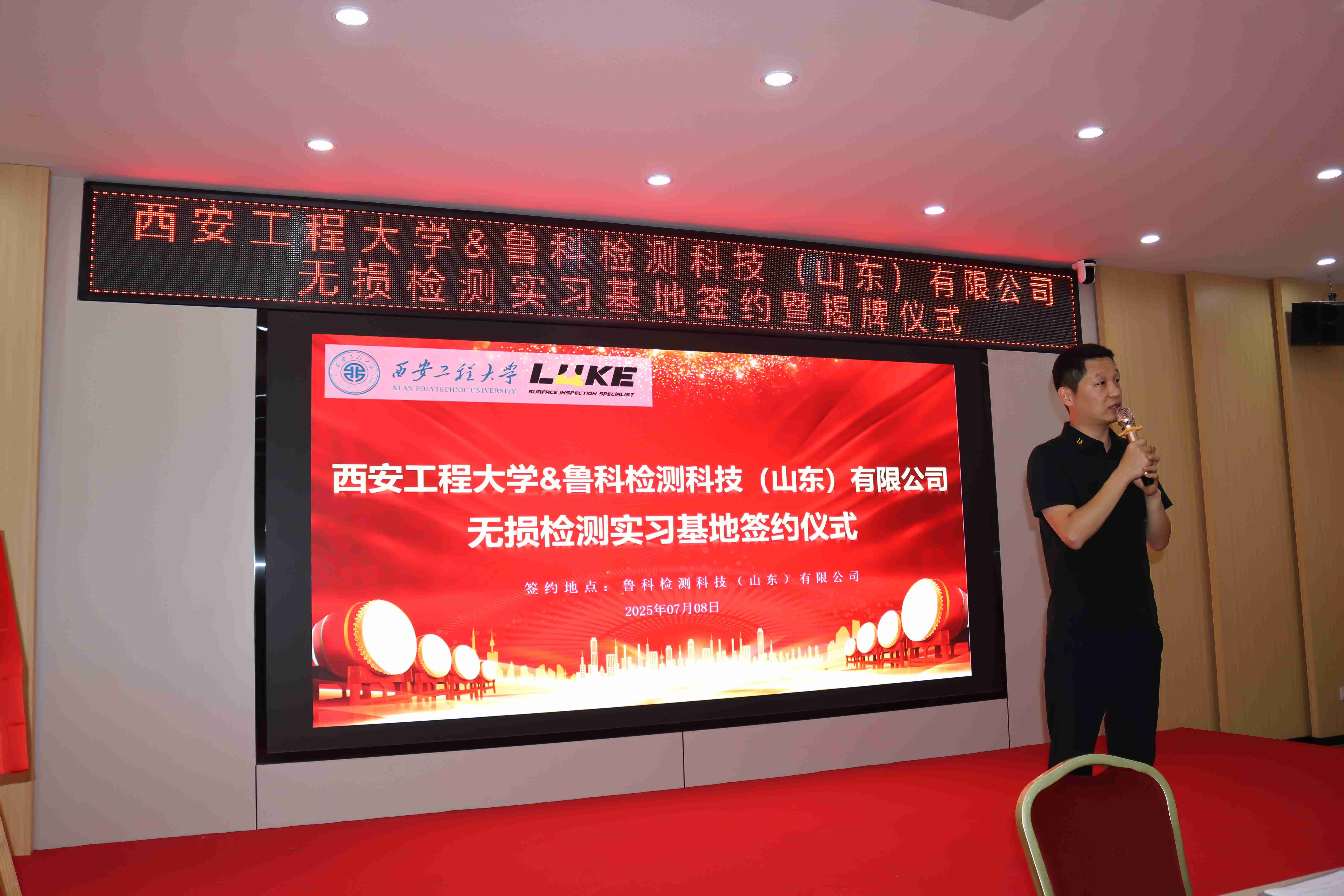 亚洲精品久久一区二区三区