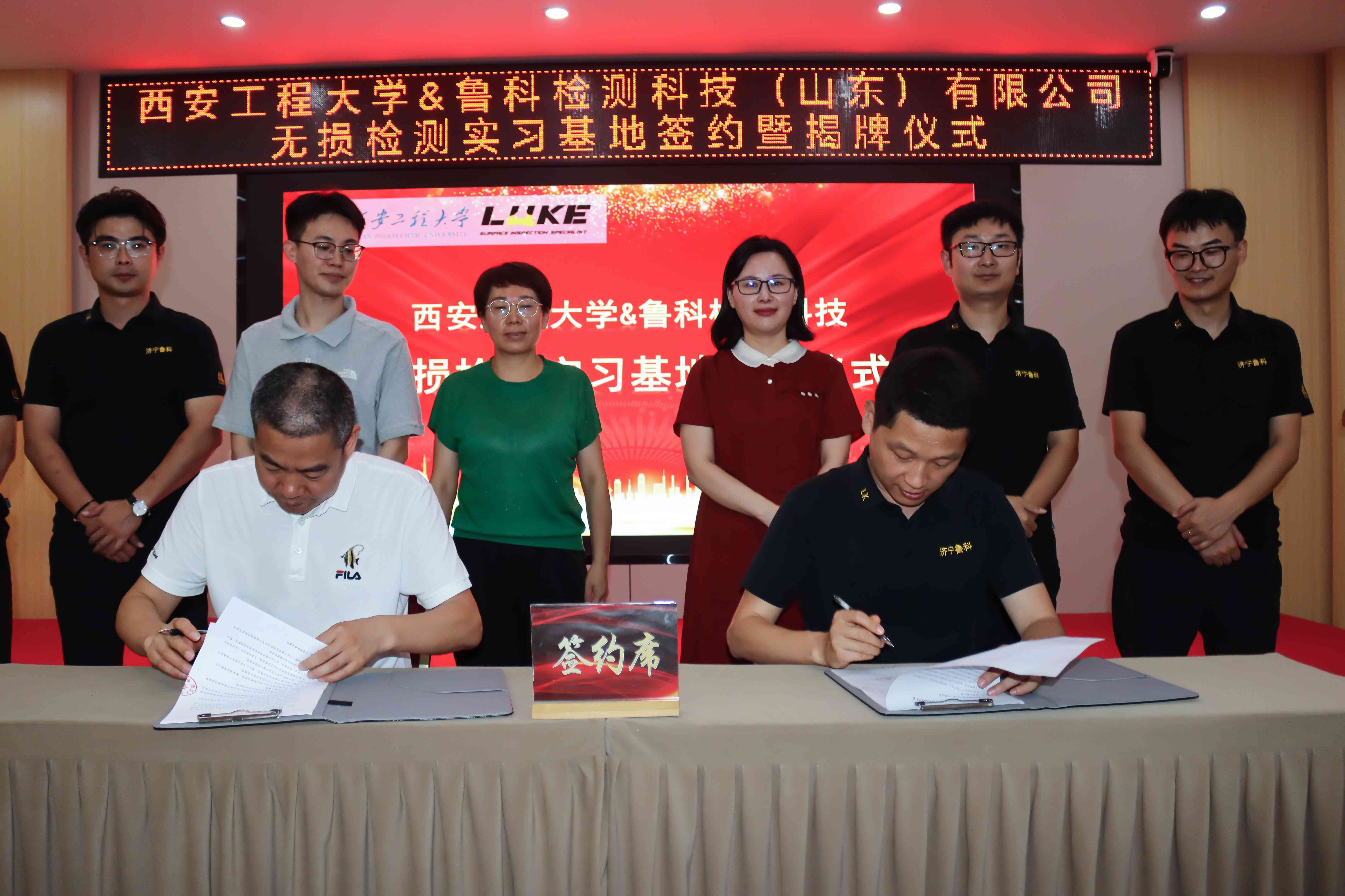 亚洲精品久久一区二区三区