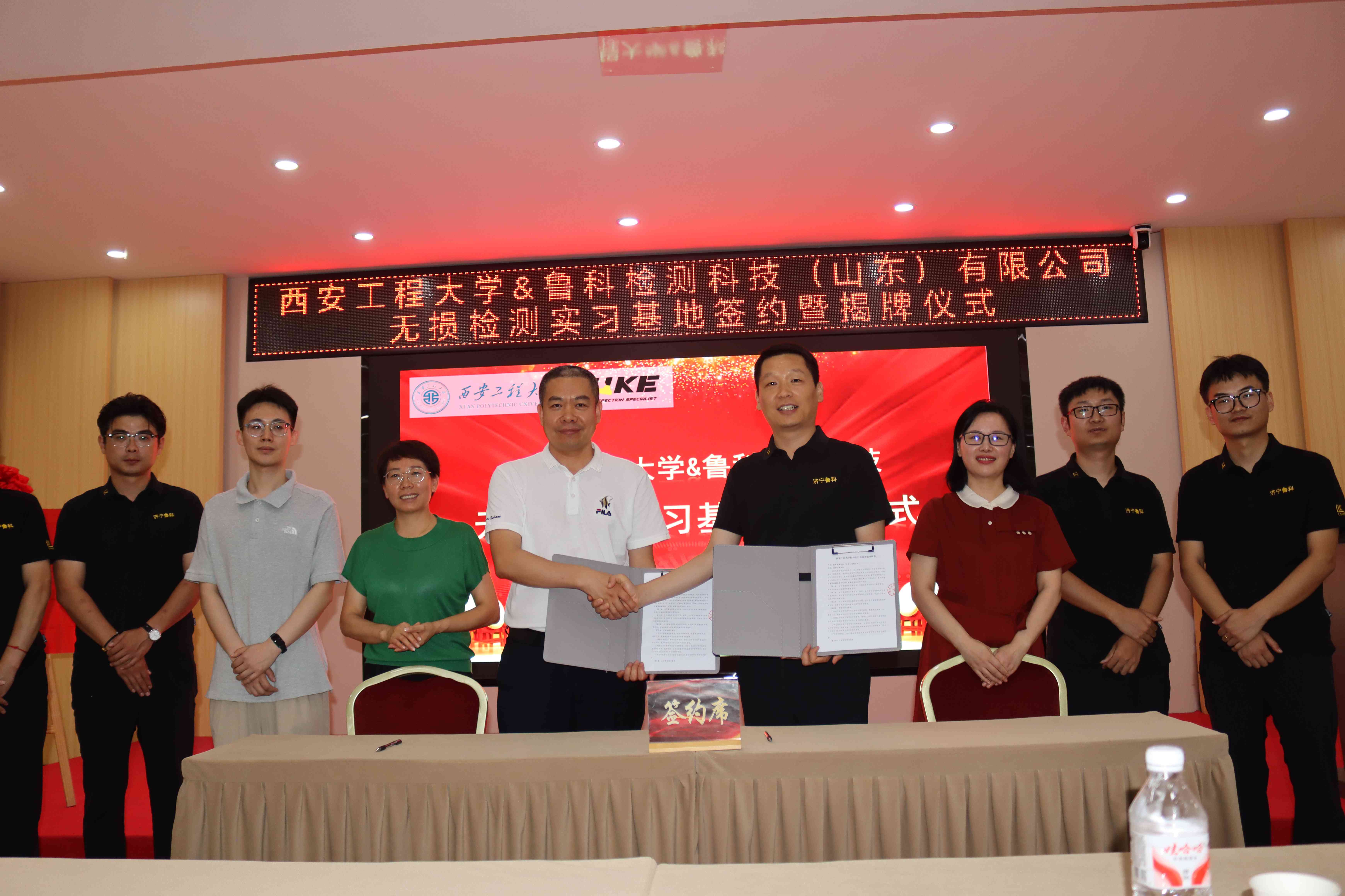 亚洲精品久久一区二区三区