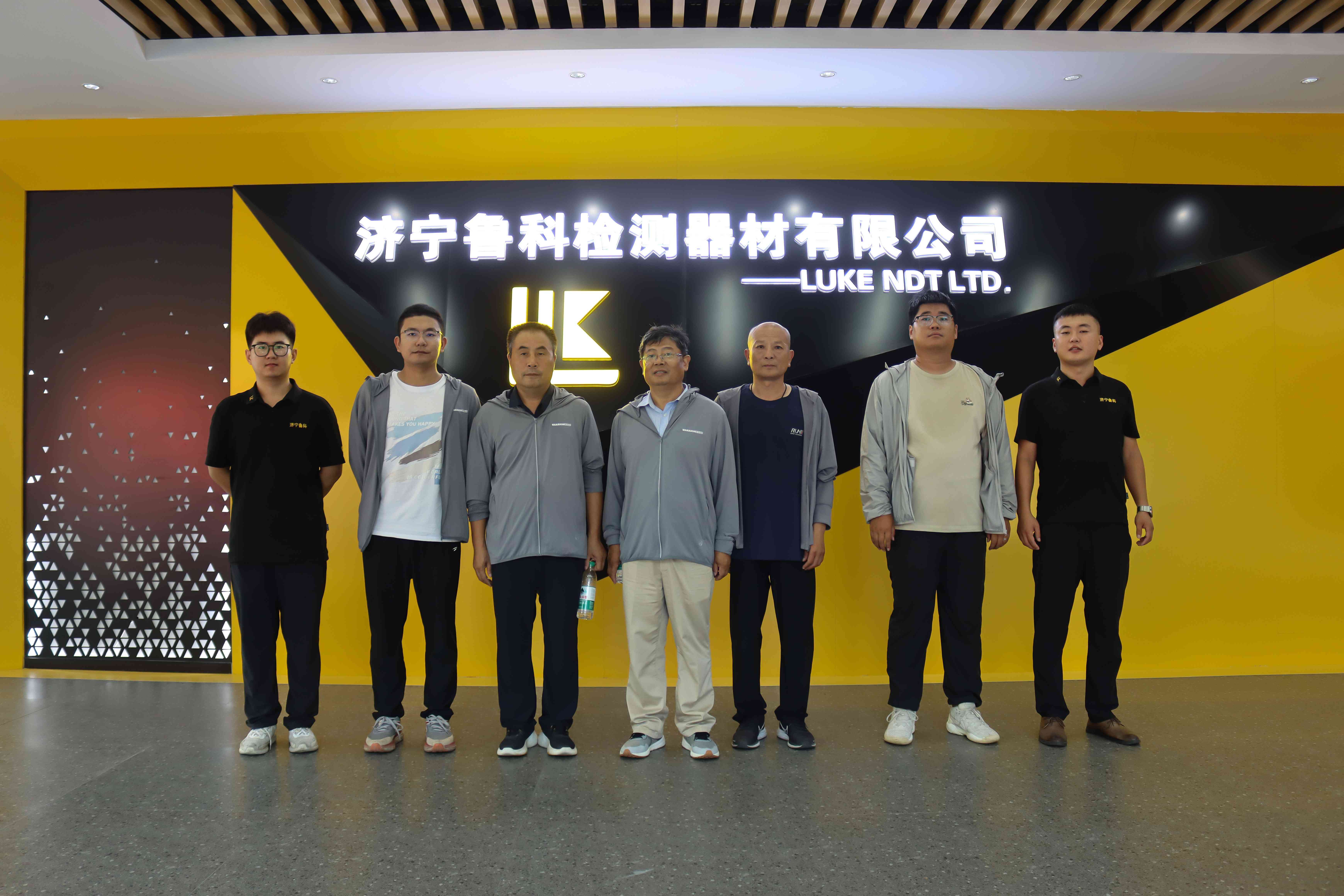 亚洲精品久久一区二区三区