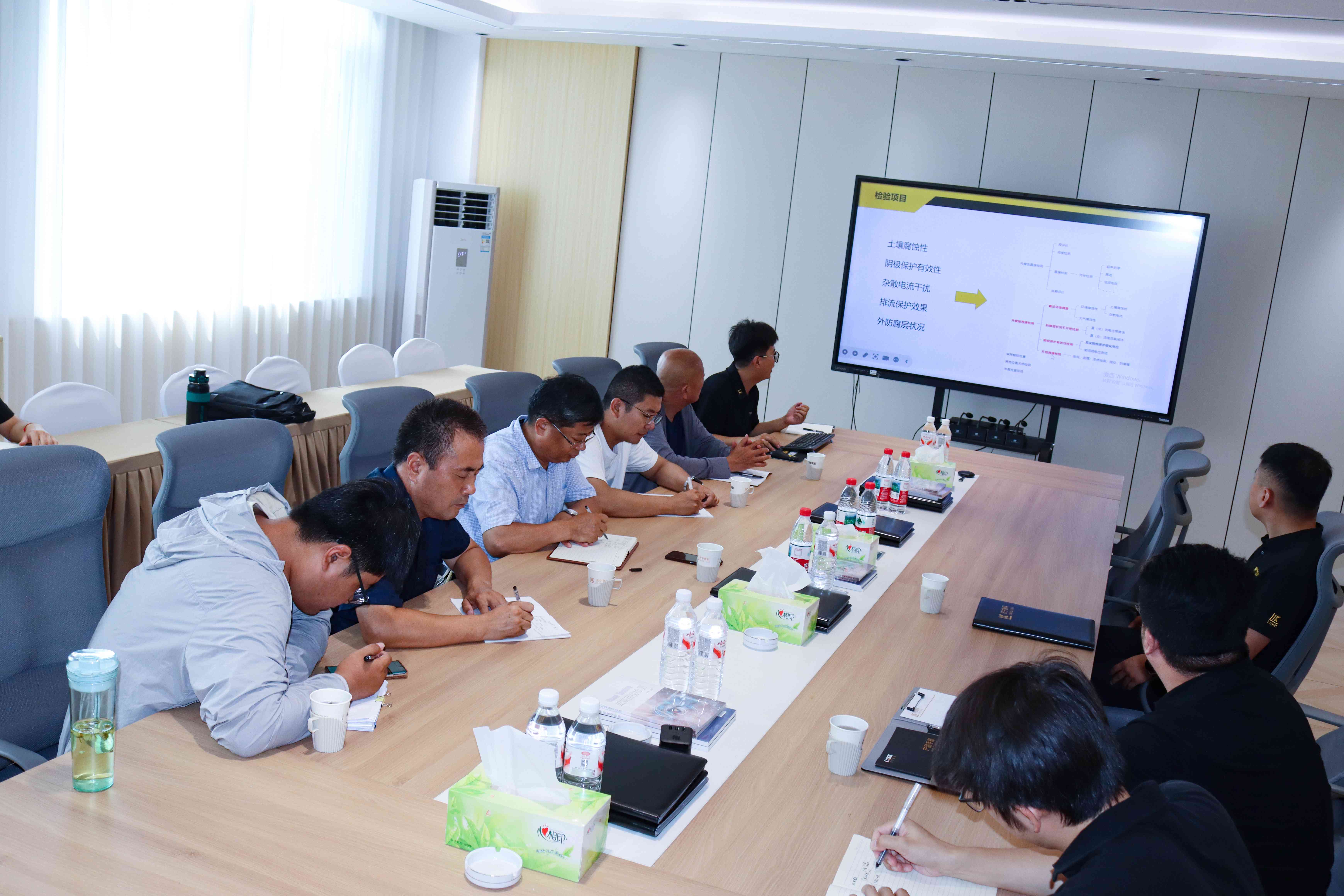 亚洲精品久久一区二区三区