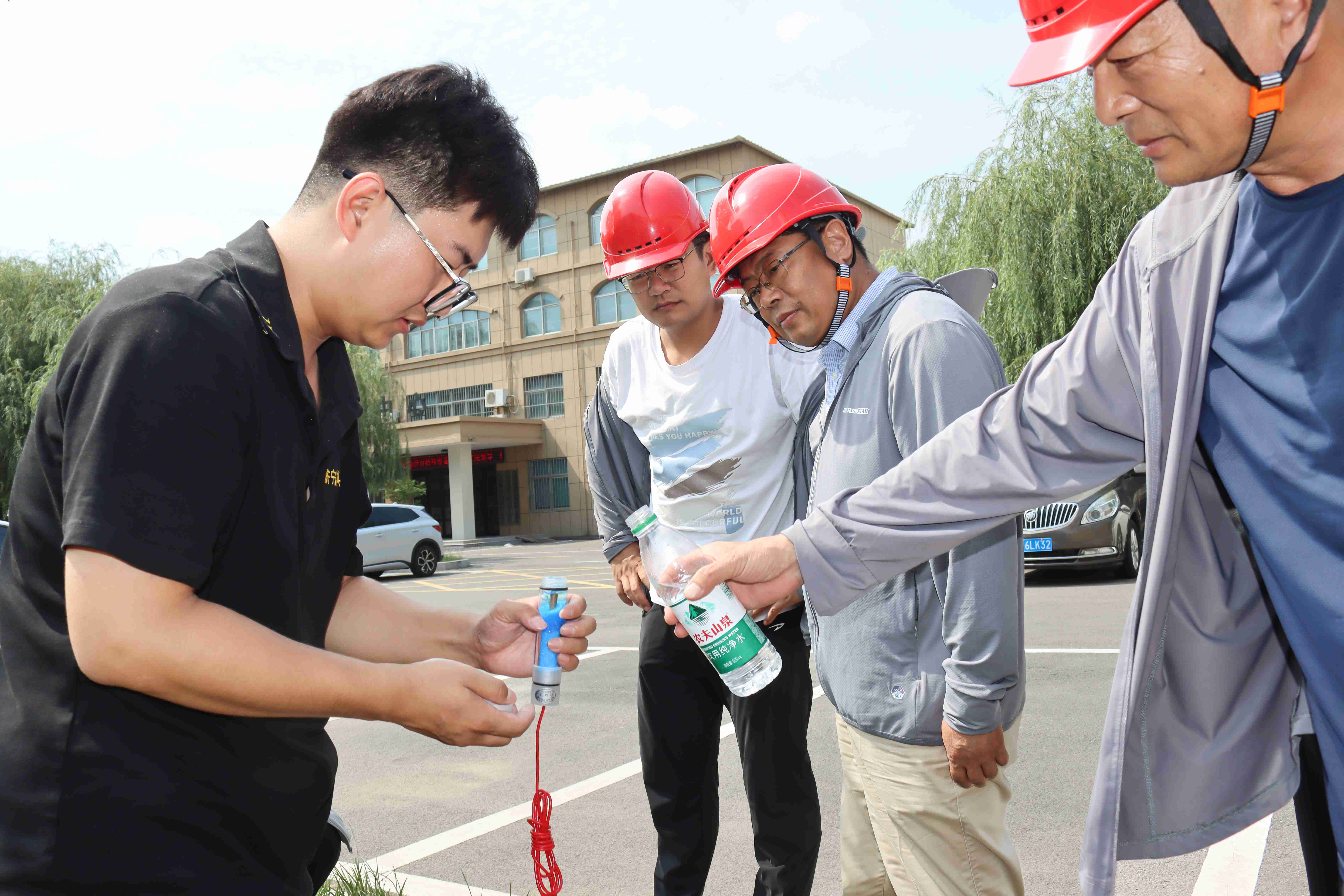 亚洲精品久久一区二区三区