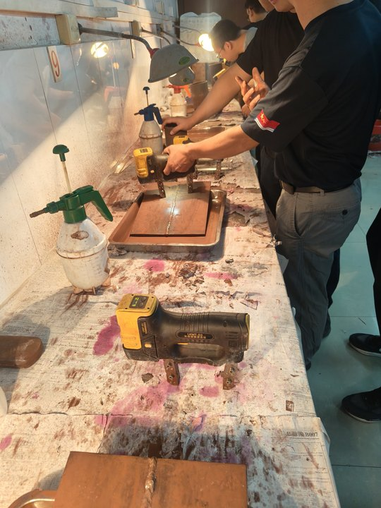 亚洲精品久久一区二区三区