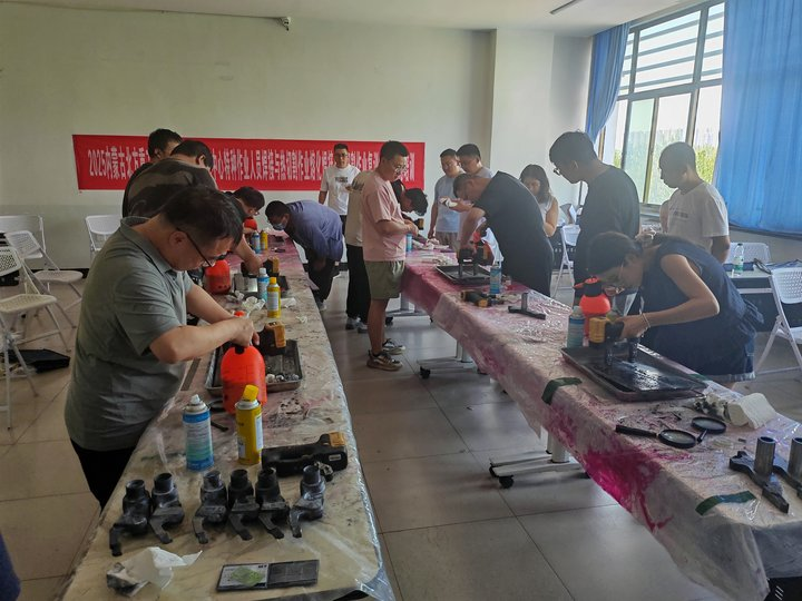 亚洲精品久久一区二区三区