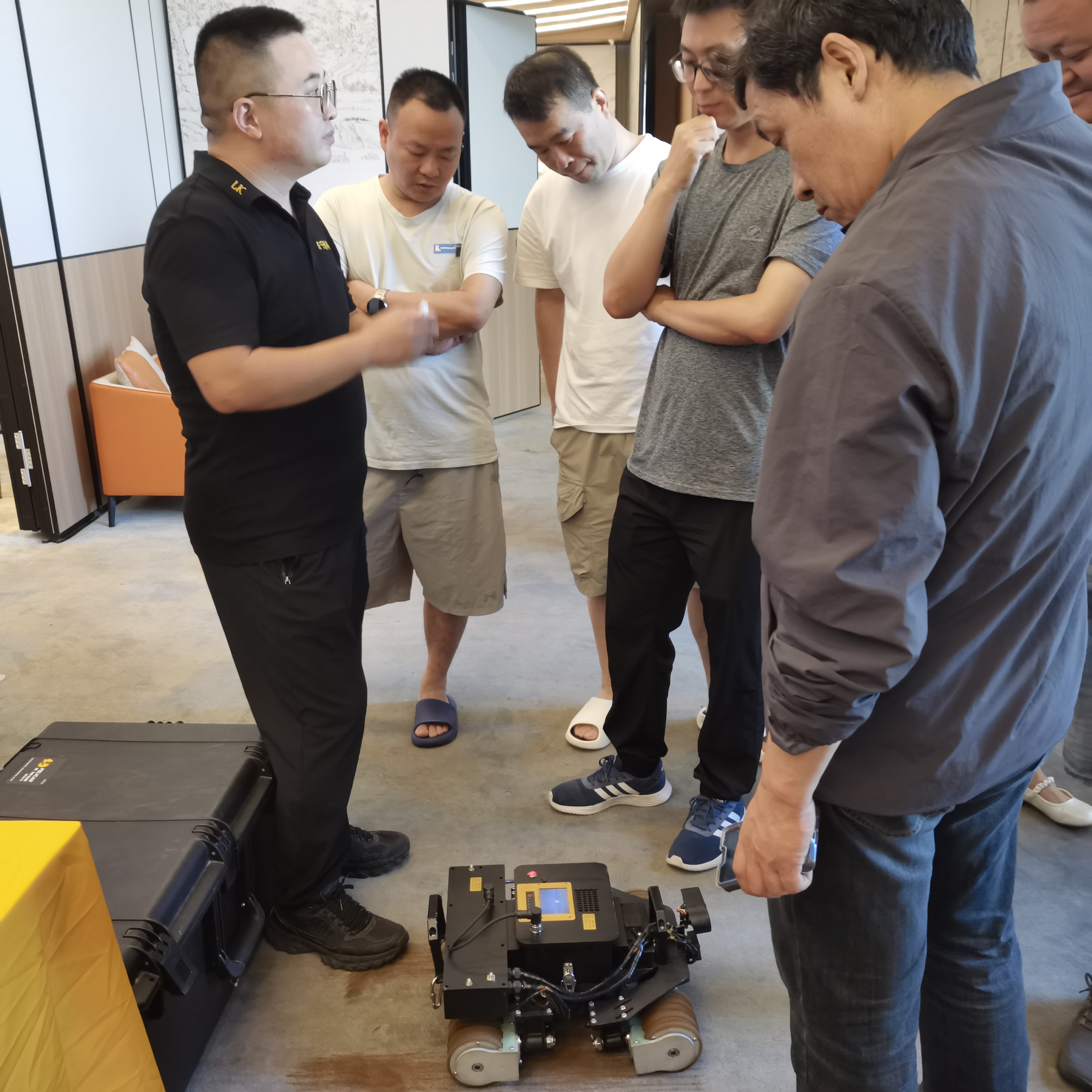 亚洲精品久久一区二区三区