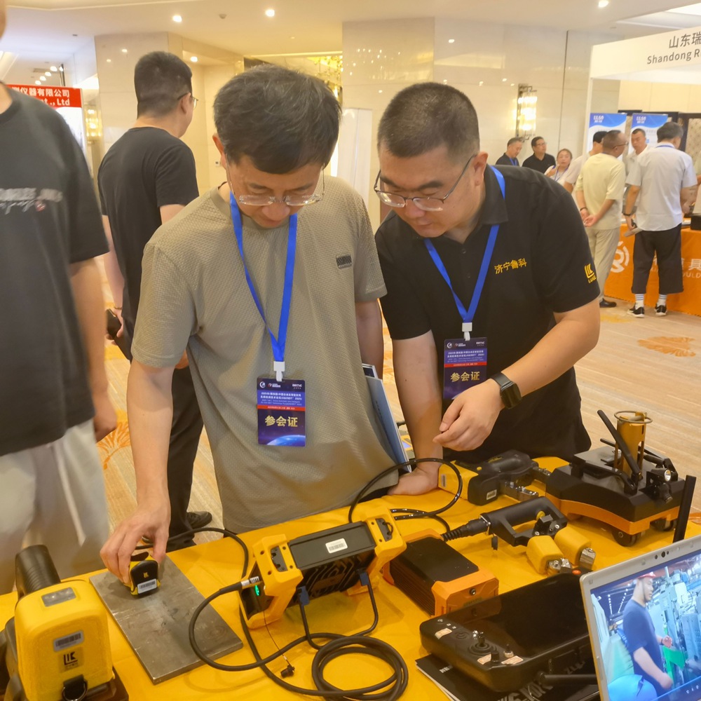 亚洲精品久久一区二区三区