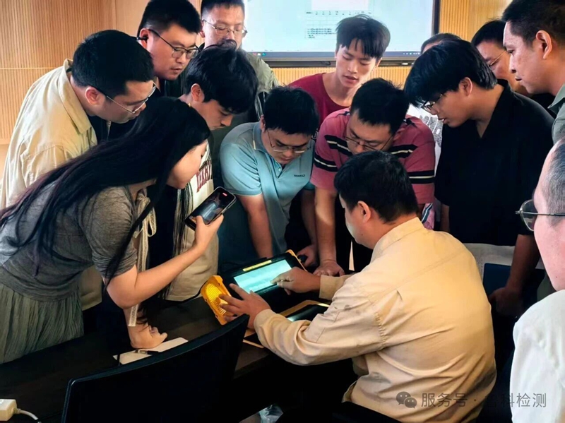 亚洲精品久久一区二区三区