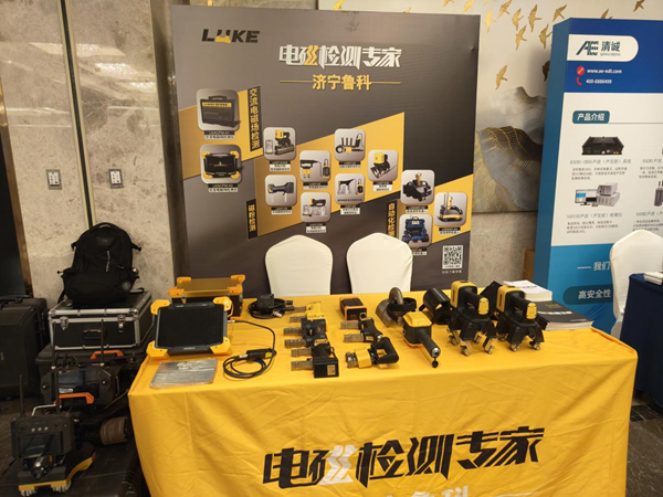 亚洲精品久久一区二区三区