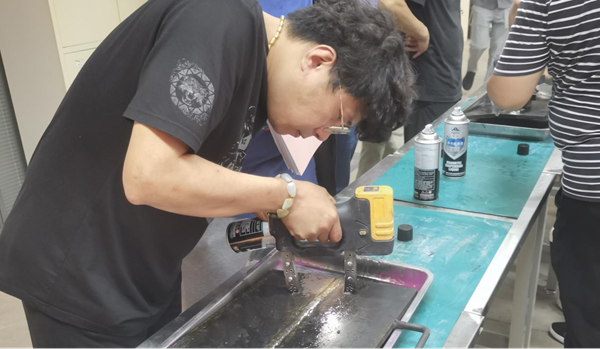 亚洲精品久久一区二区三区