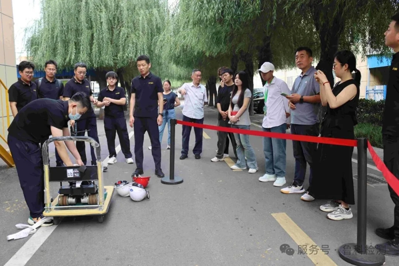 亚洲精品久久一区二区三区