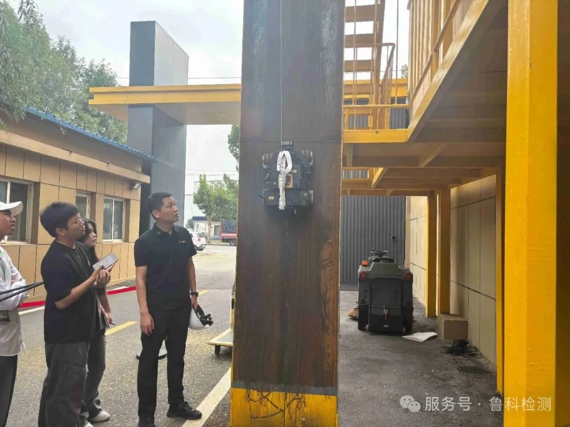 亚洲精品久久一区二区三区