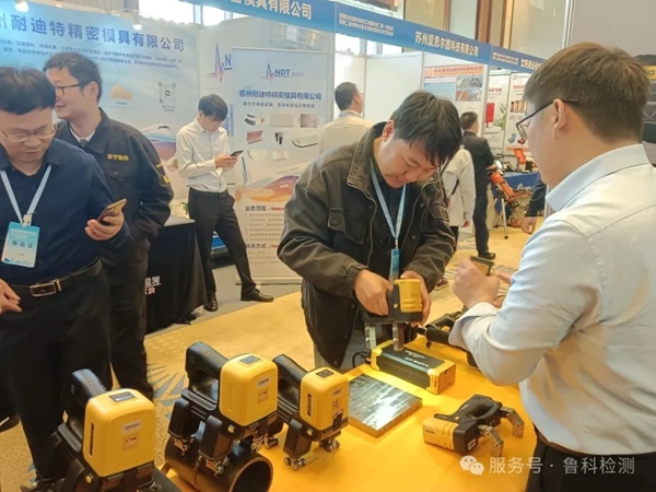 亚洲精品久久一区二区三区