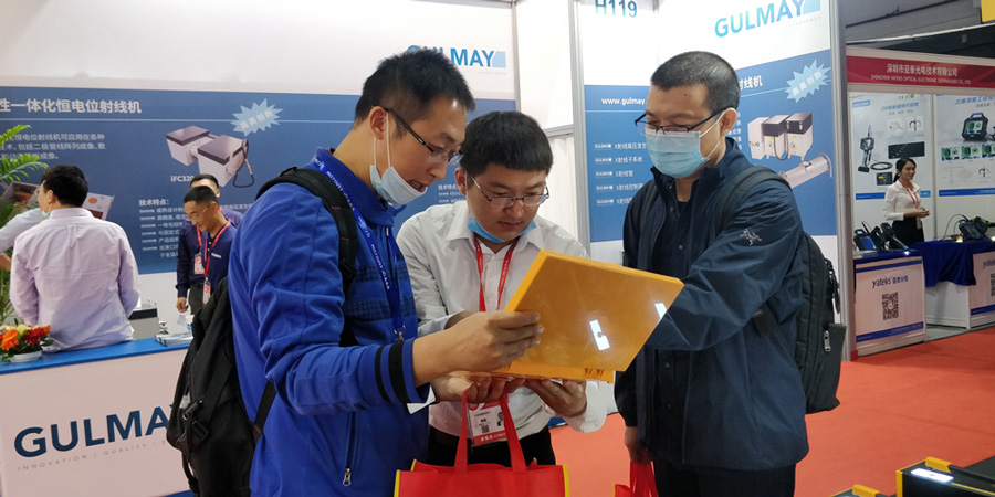 亚洲精品久久一区二区三区