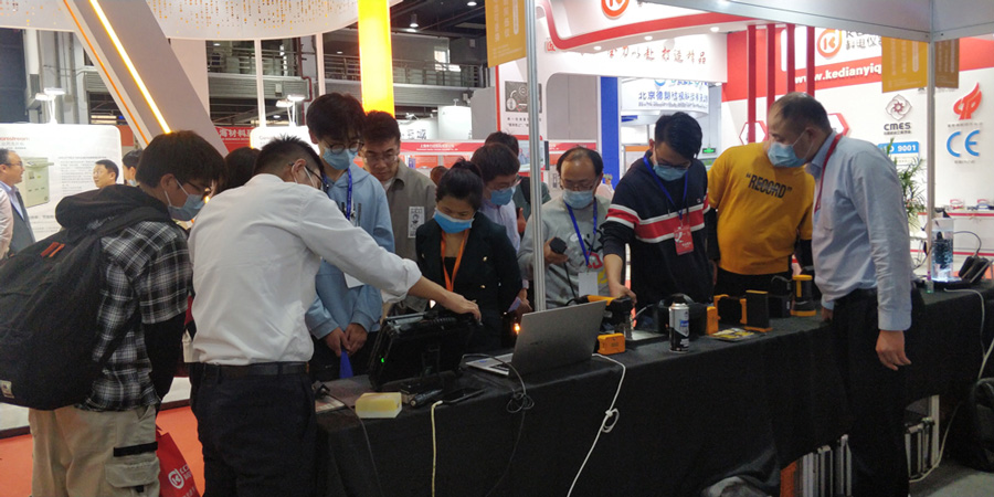 亚洲精品久久一区二区三区