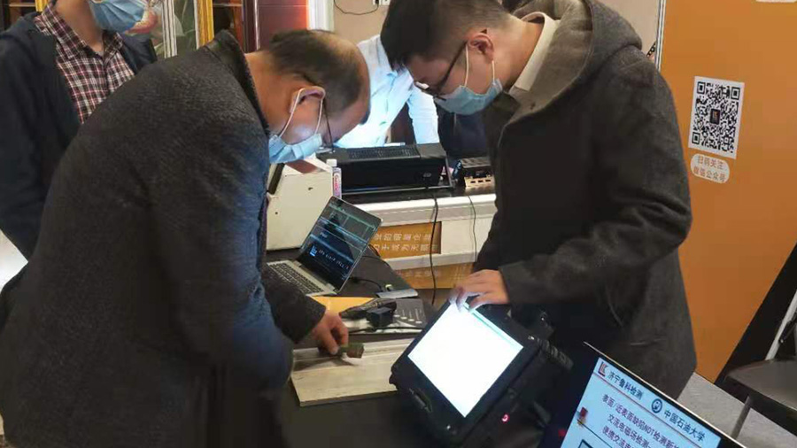 亚洲精品久久一区二区三区