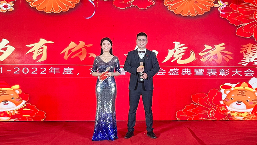 亚洲精品久久一区二区三区