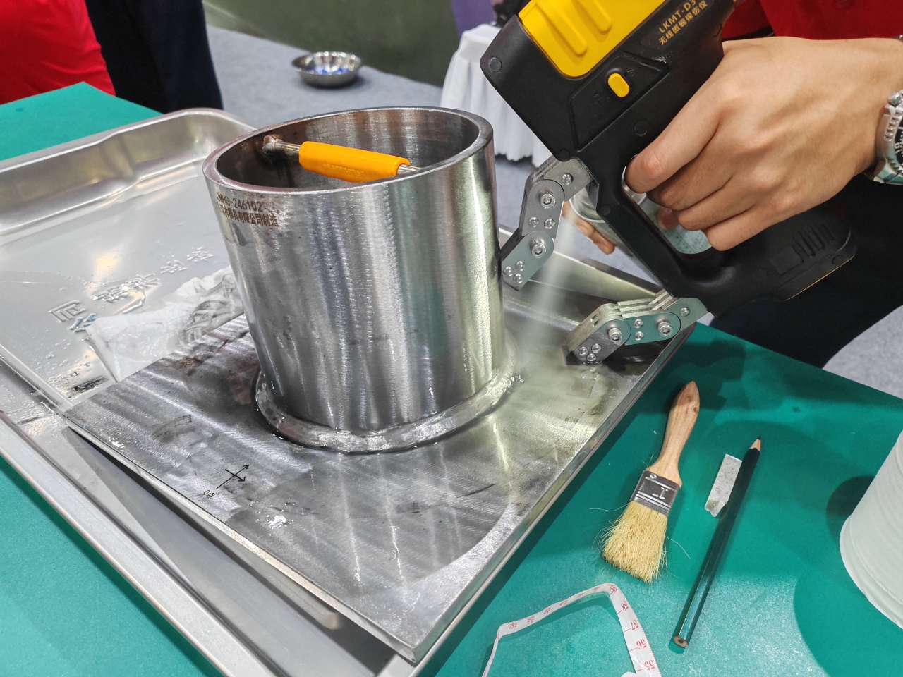 亚洲精品久久一区二区三区