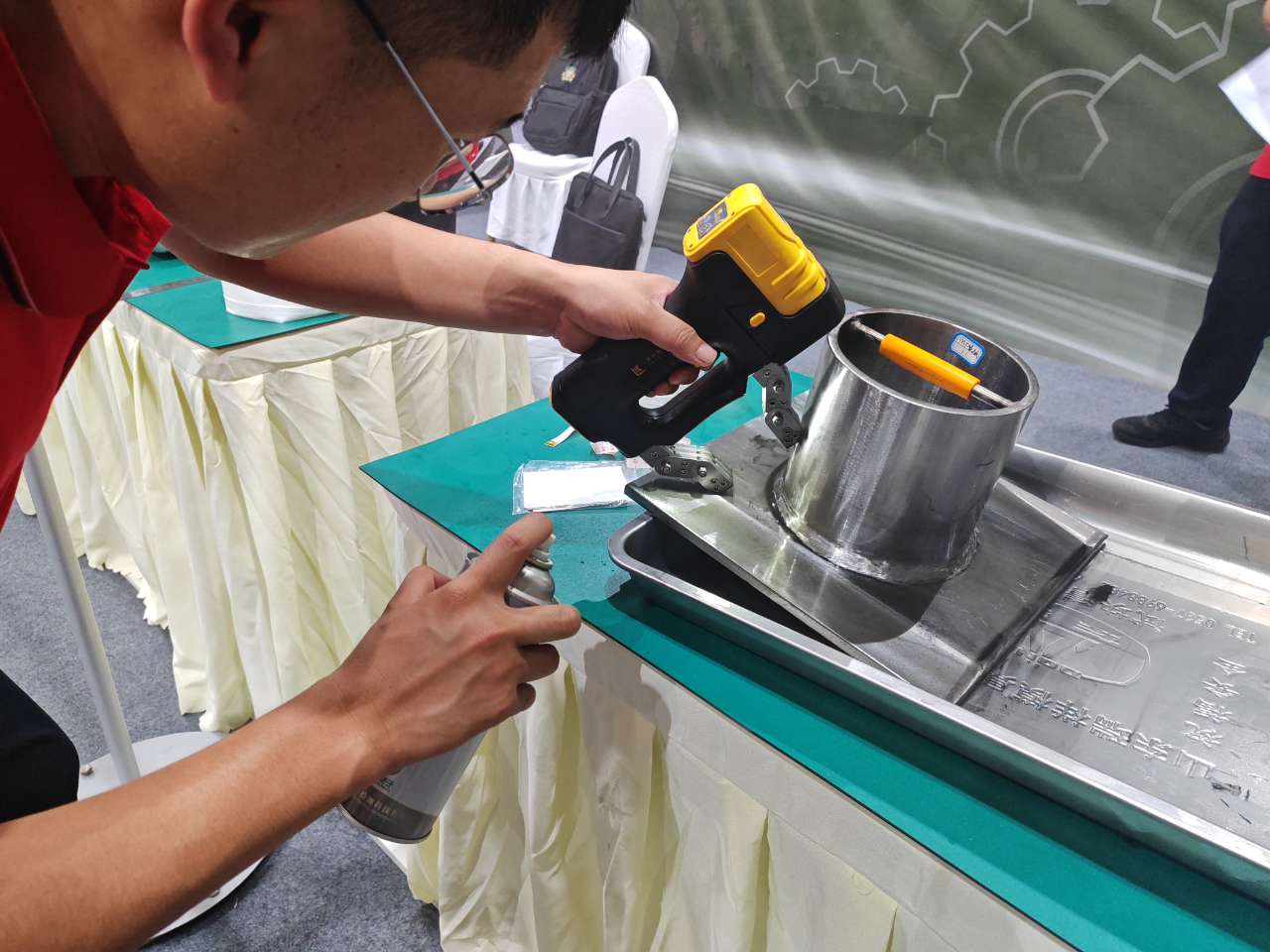 亚洲精品久久一区二区三区