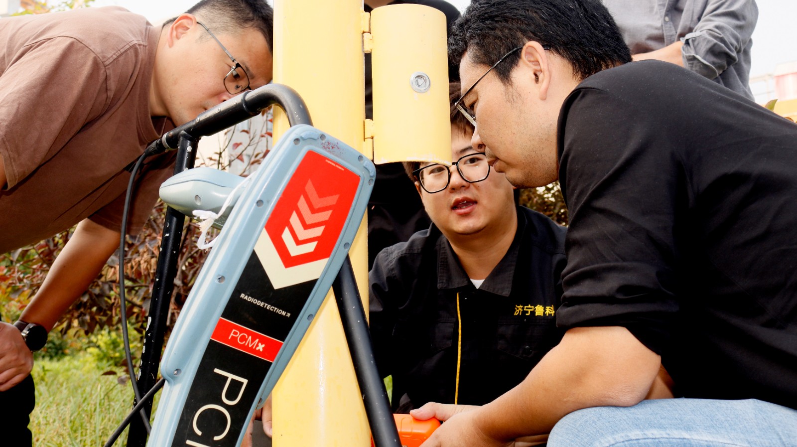 亚洲精品久久一区二区三区