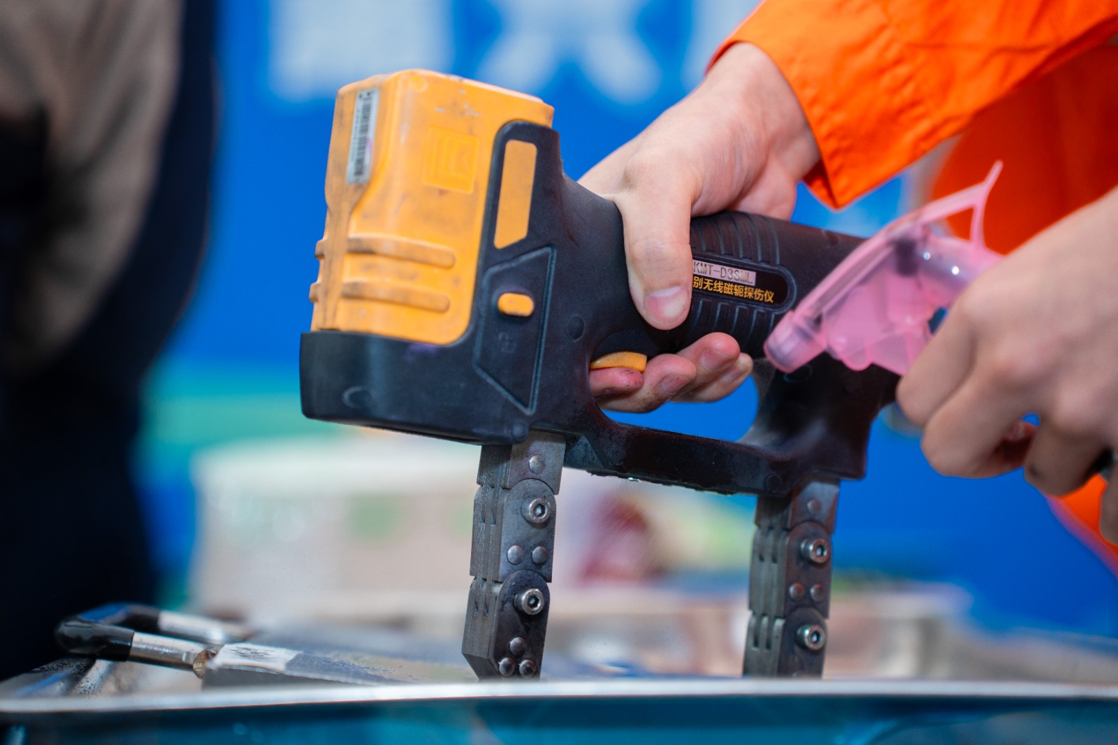 亚洲精品久久一区二区三区