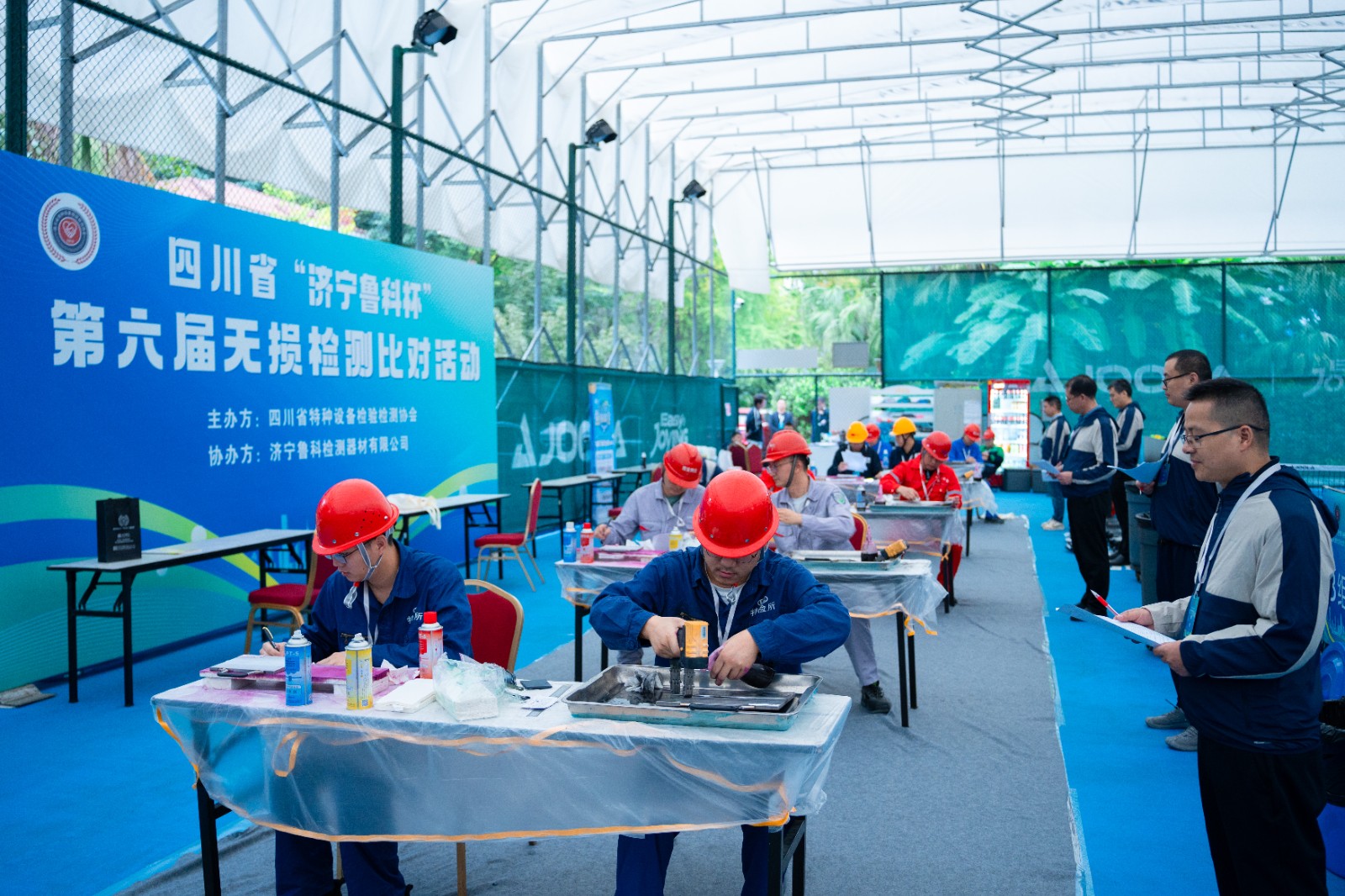 亚洲精品久久一区二区三区