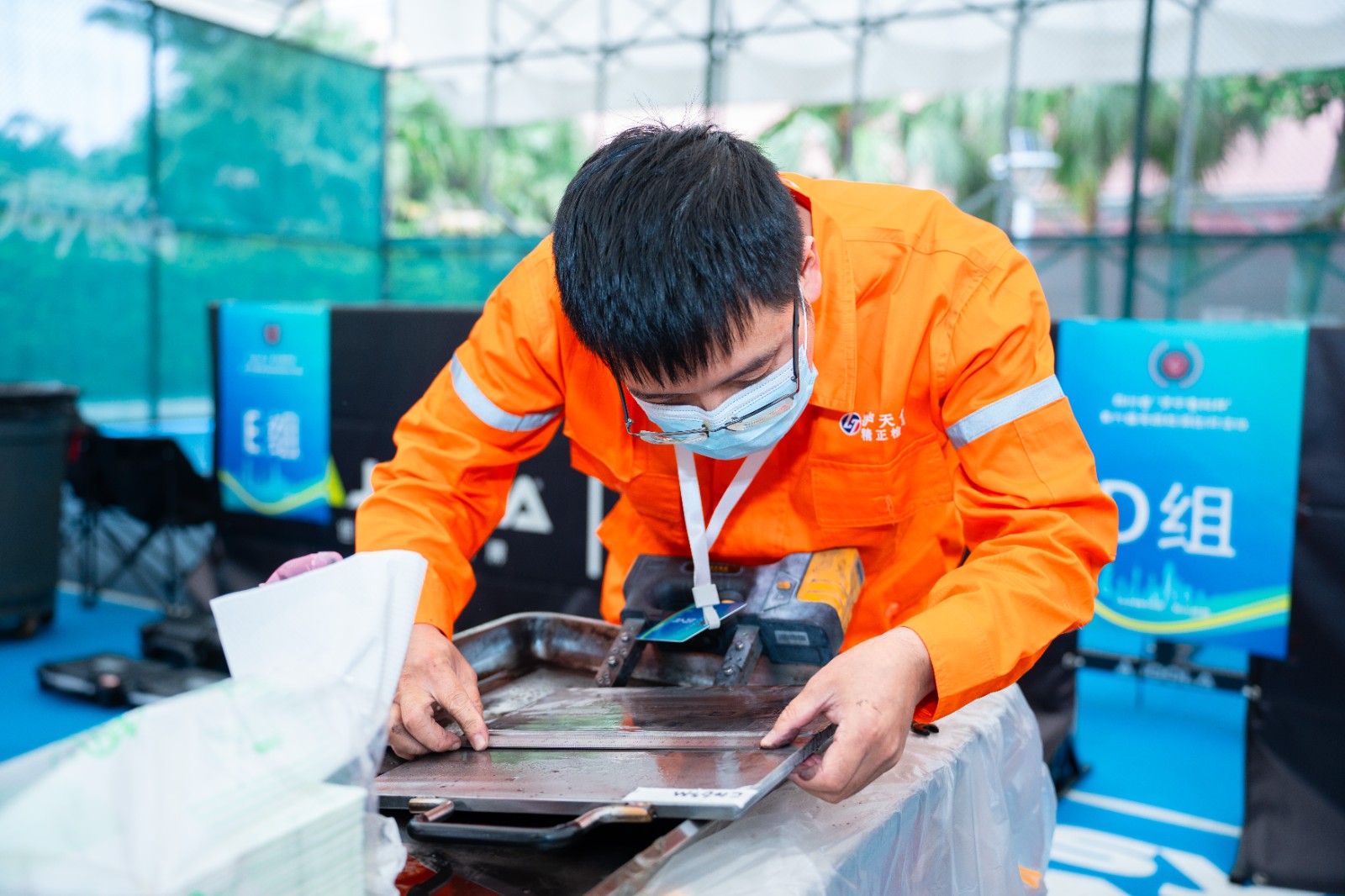 亚洲精品久久一区二区三区