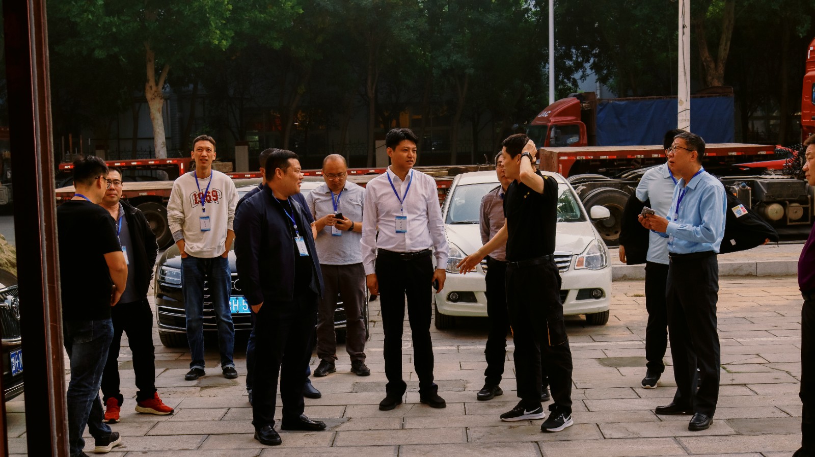 亚洲精品久久一区二区三区