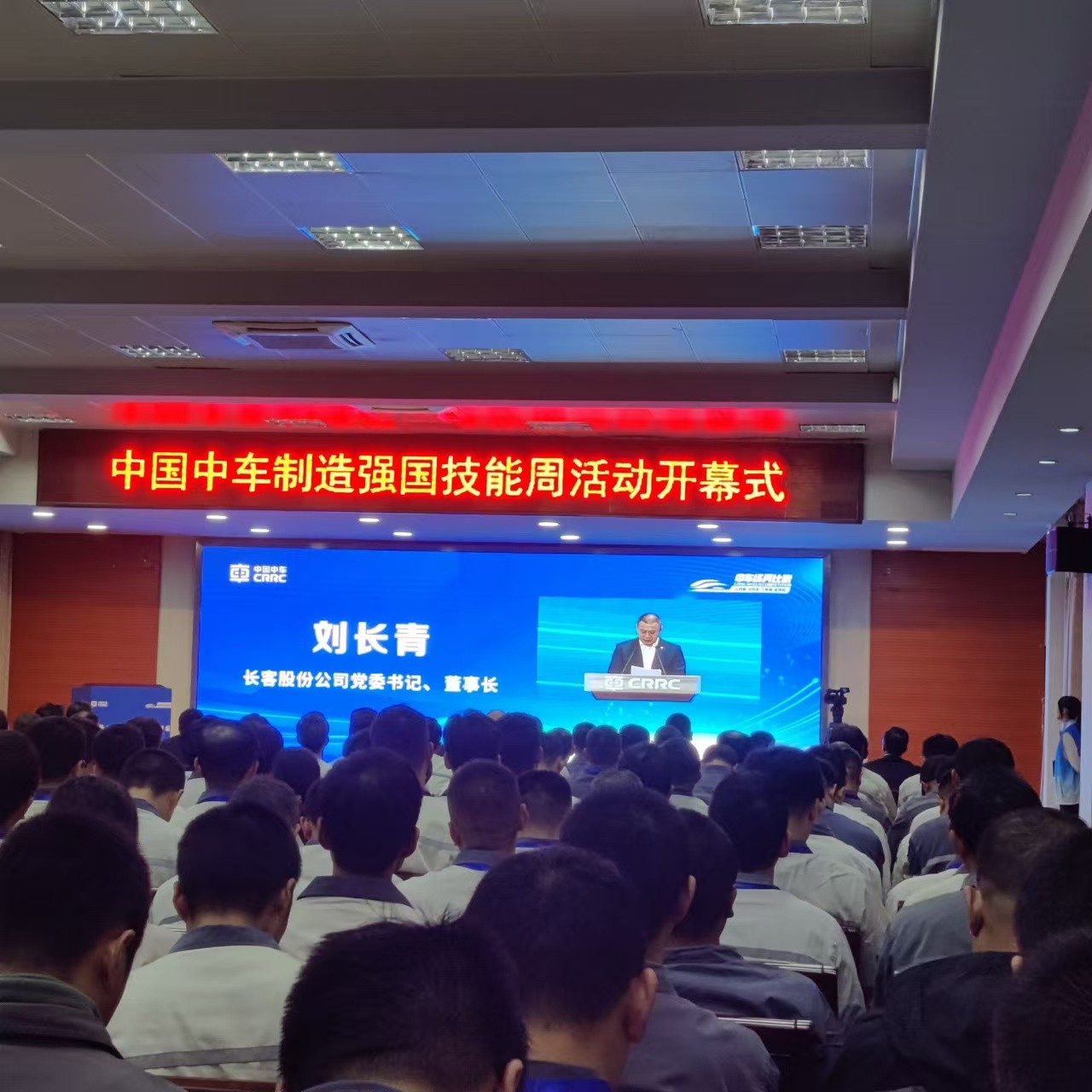 亚洲精品久久一区二区三区