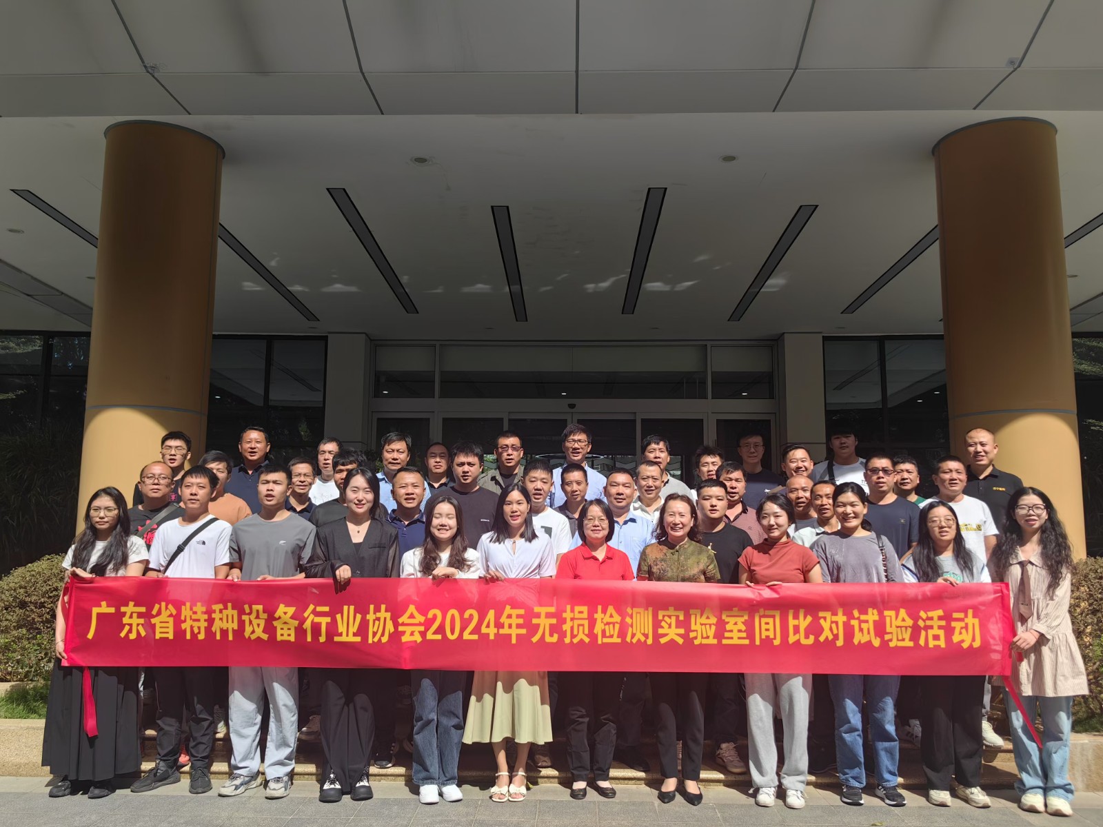 亚洲精品久久一区二区三区