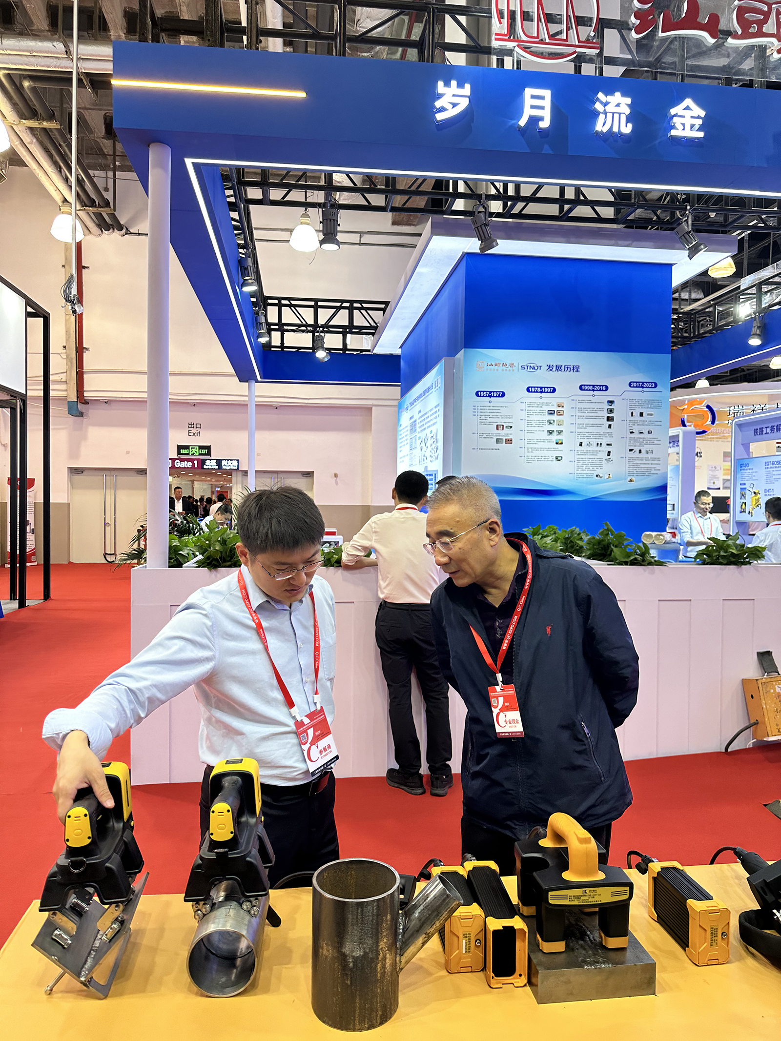 亚洲精品久久一区二区三区