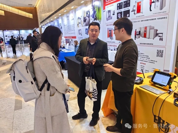 亚洲精品久久一区二区三区